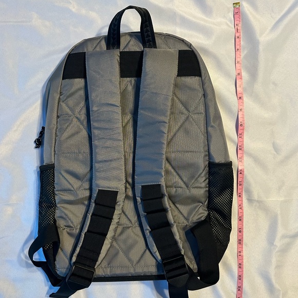 NWT Canvas Pendleton Gray and Black Patterned Backpack - Picture 6 of 6